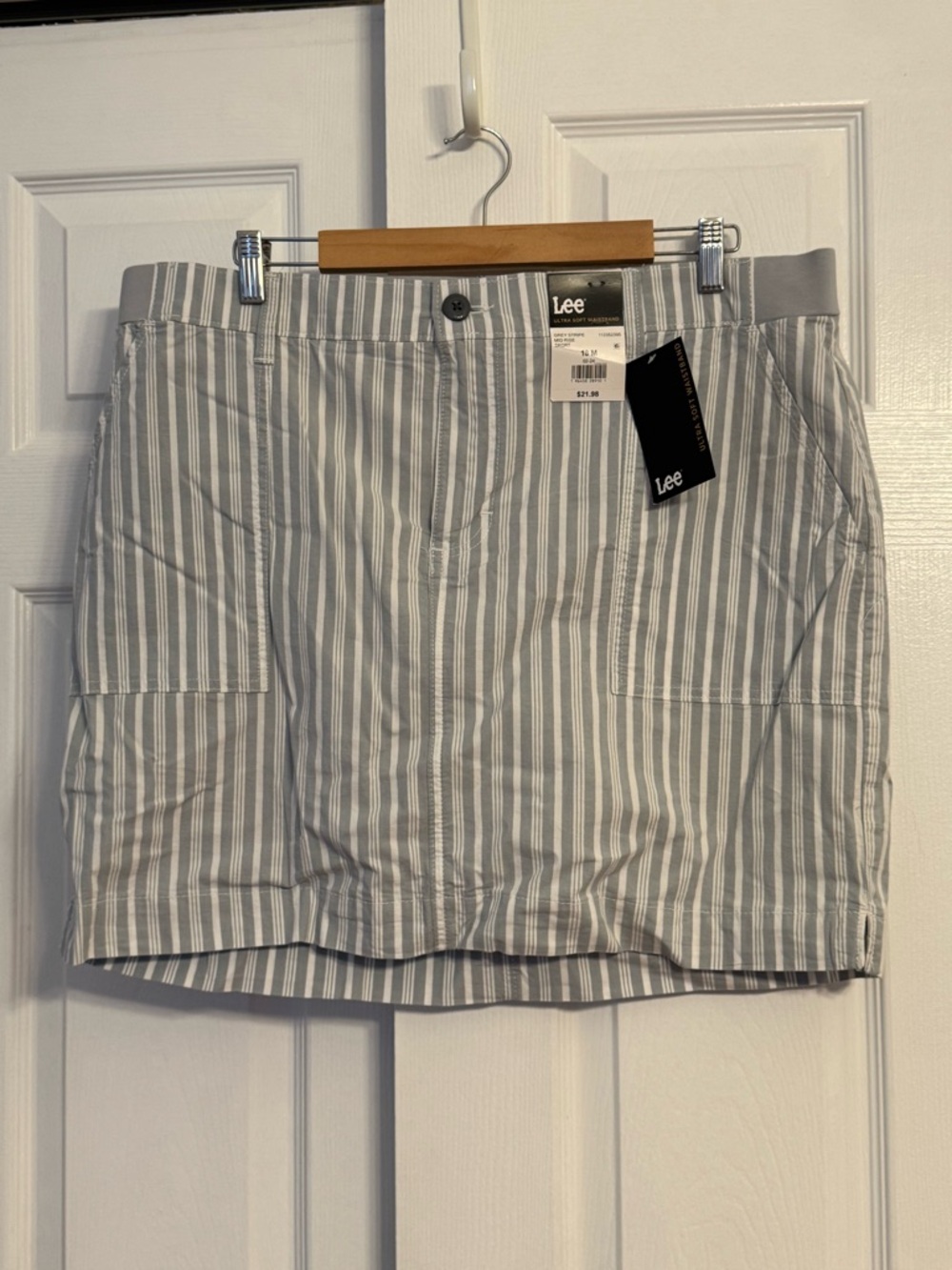Lee Gray White Striped Mid rise Cotton Skirt Size 18 NWT